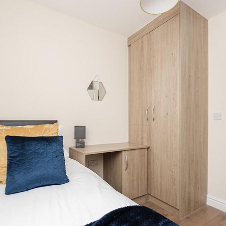 Oxheys House - 5 Bedrooms Contractors Parking Preston  Cameră foto